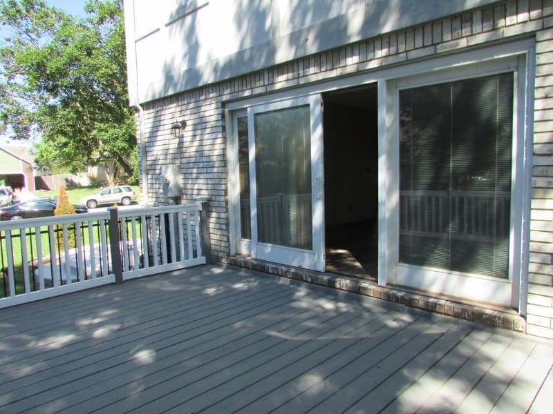 Bel Aire House: 4616 Farmstead