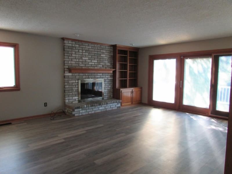 Bel Aire House: 4616 Farmstead
