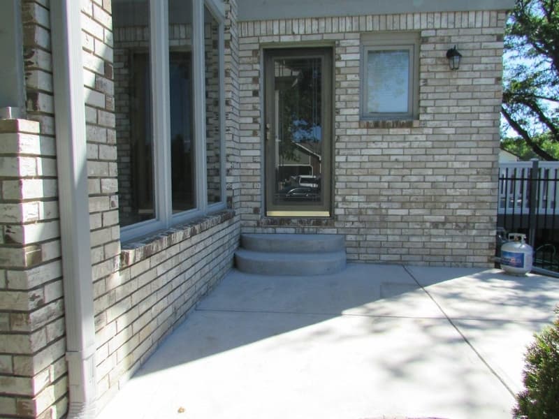 Bel Aire House: 4616 Farmstead