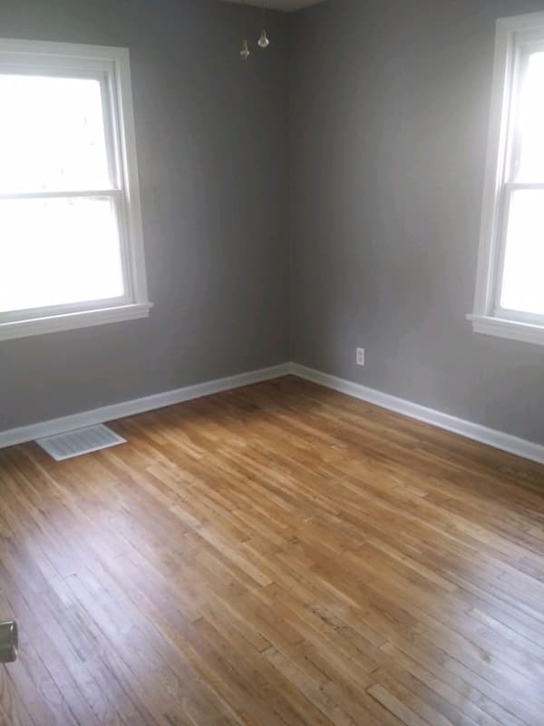Lima House: 2141 W Wayne St