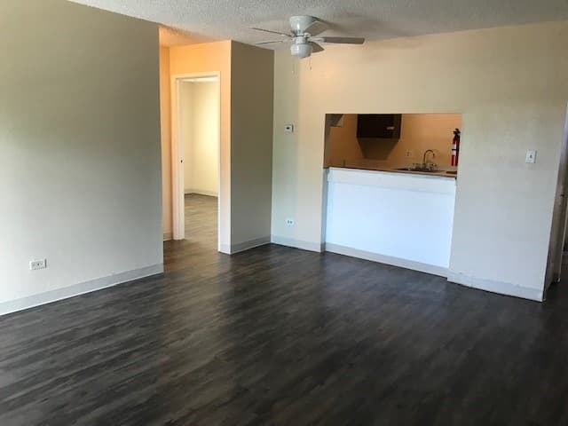 Longmont Apartment: 1829 Warren Ave