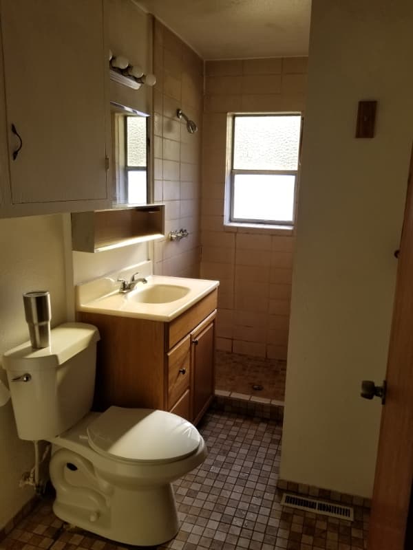 Colorado Springs House: 2423 E. Saint Vrain Street