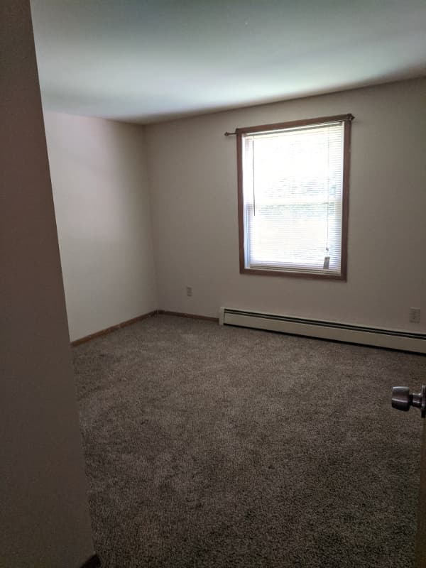 Alexandria Multiplex: 89 Jacks Drive