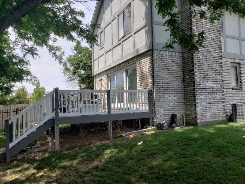 Bel Aire House: 4616 Farmstead