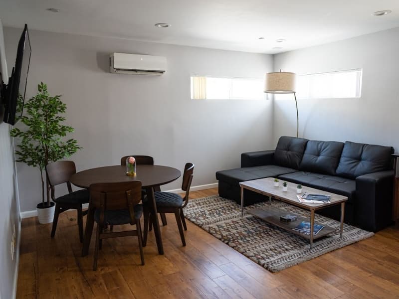 North Hollywood House: 10809 Hartsook St