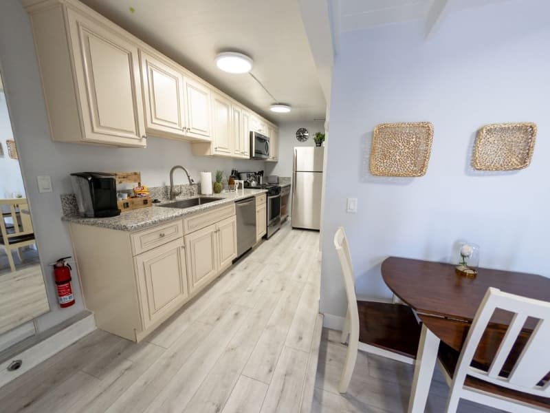 North Hollywood House: 10801 Hartsook St
