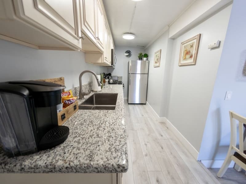 North Hollywood House: 10801 Hartsook St