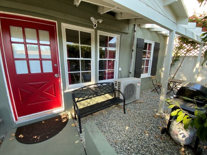 North Hollywood House: 5147 Riverton Ave