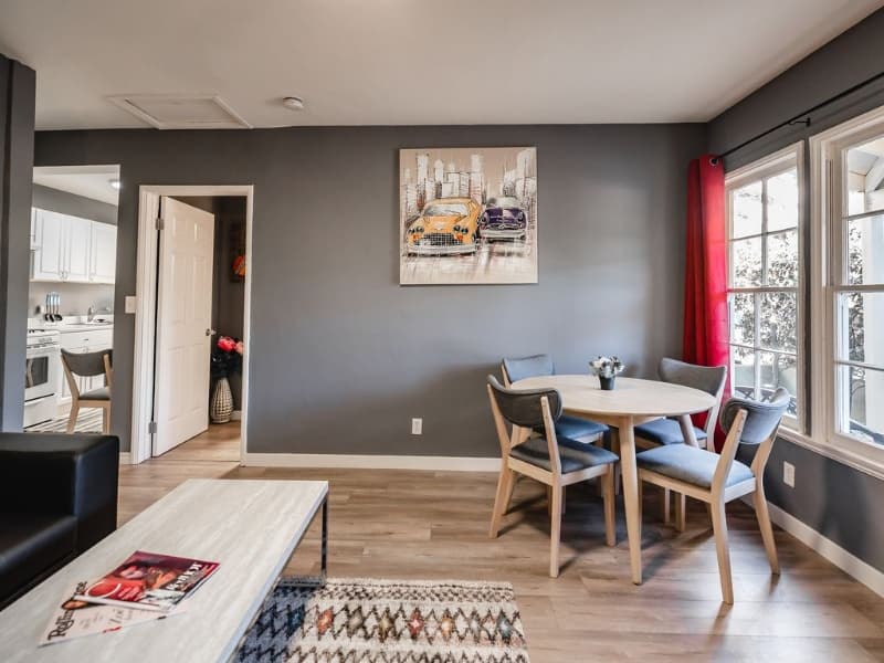 North Hollywood House: 5147 Riverton Ave