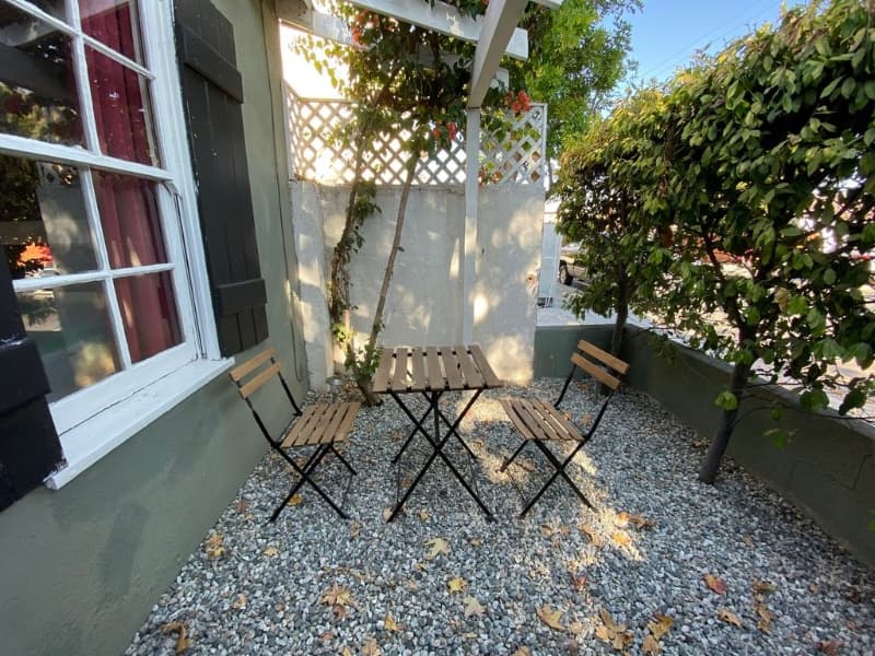 North Hollywood House: 5147 Riverton Ave