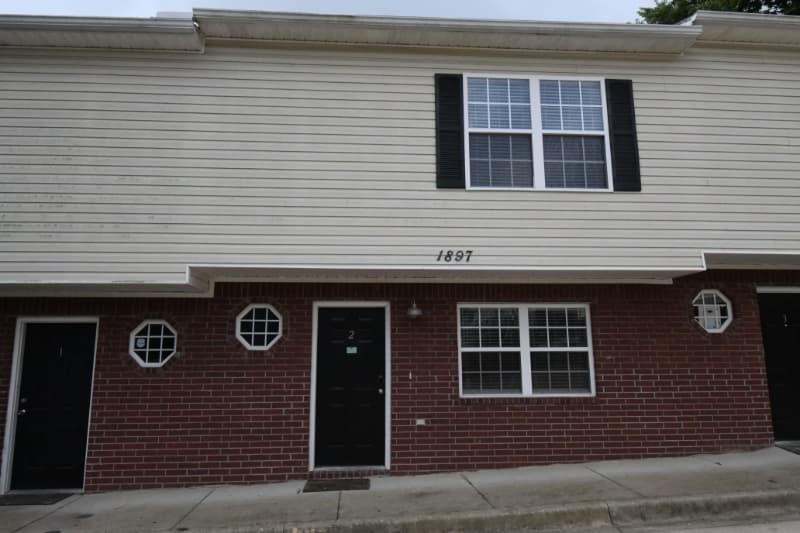 Fayetteville Condo: 1897 W Stone St