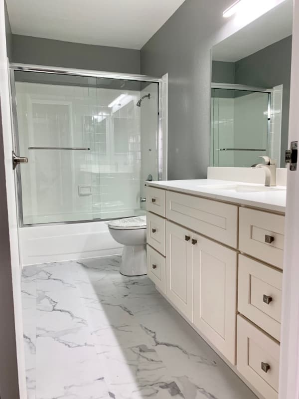 Albany Condo: 555 Pierce St
