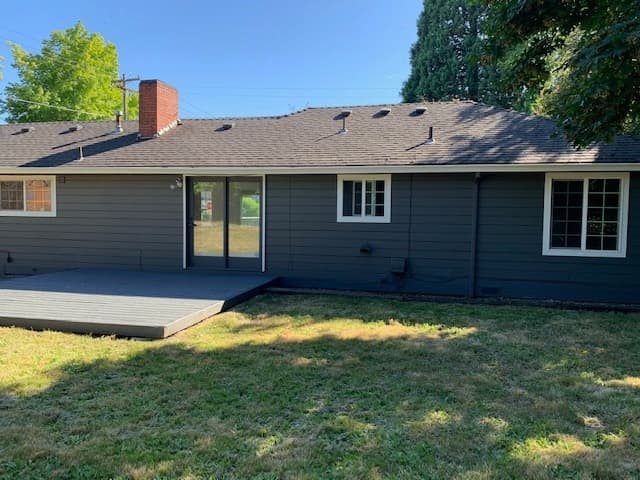 Portland House: 15720 SE Francis St