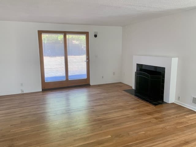 Portland House: 15720 SE Francis St