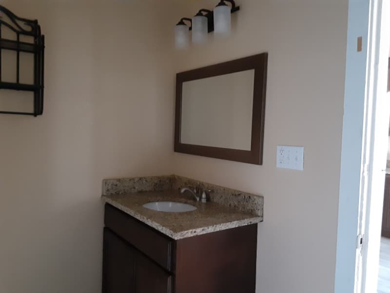 San Antonio Apartment: 1814 Mccullough Ave