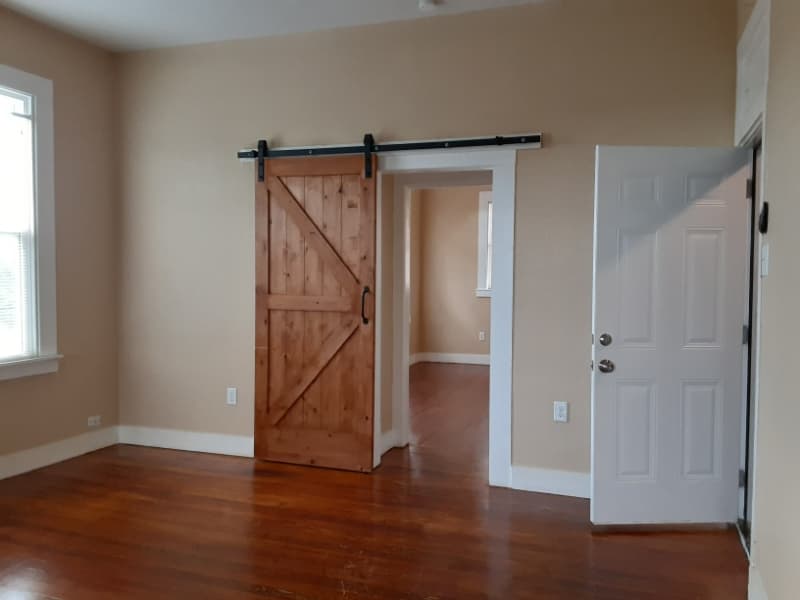 San Antonio Apartment: 1814 Mccullough Ave
