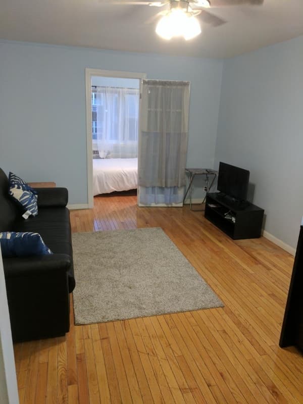 Union City Condo: 120 32nd St.