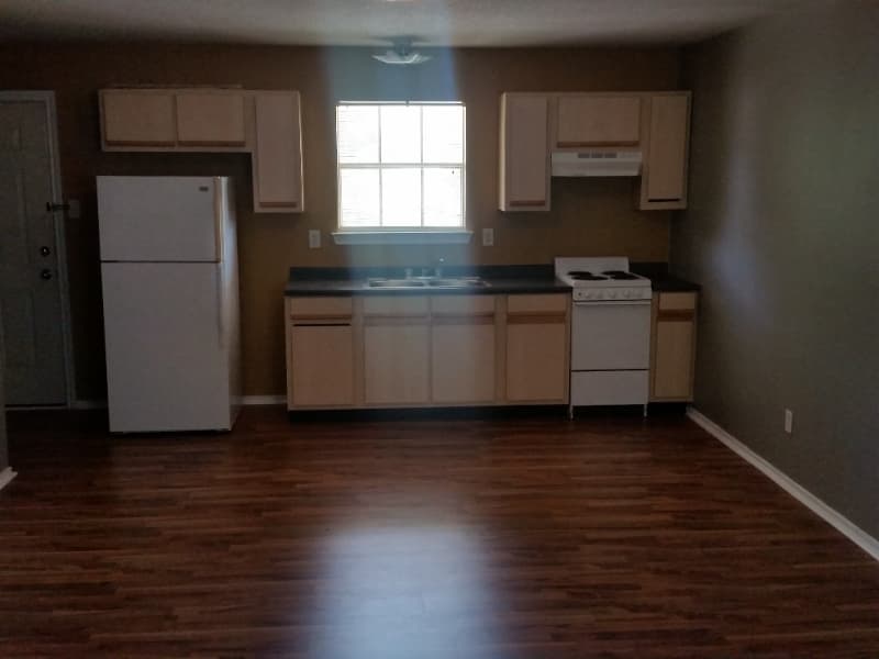 Huntsville Apartment: 1976 Quality Blvd