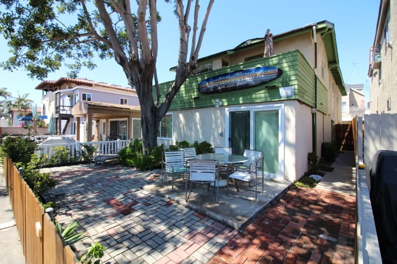 San Diego Multiplex: 822 Island Ct
