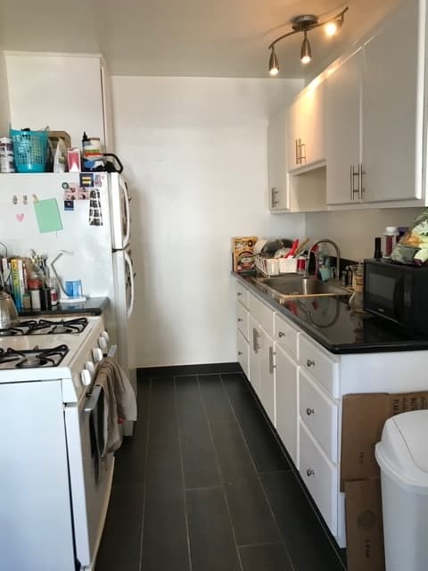 Los Angeles House: 2611 1/4