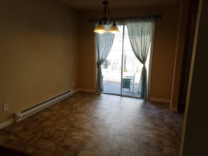 Aberdeen House: 709 Coolidge