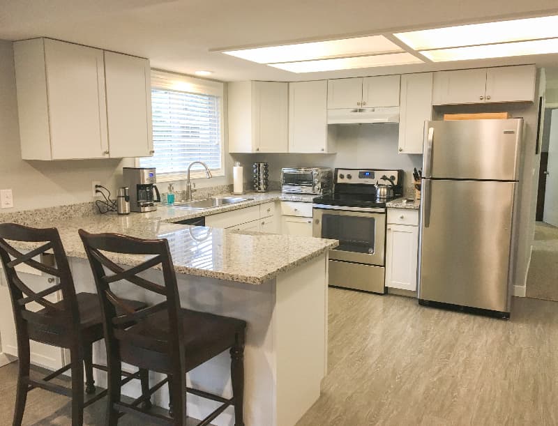 Keizer House: 3777 Woodward Ct, Keizer OR