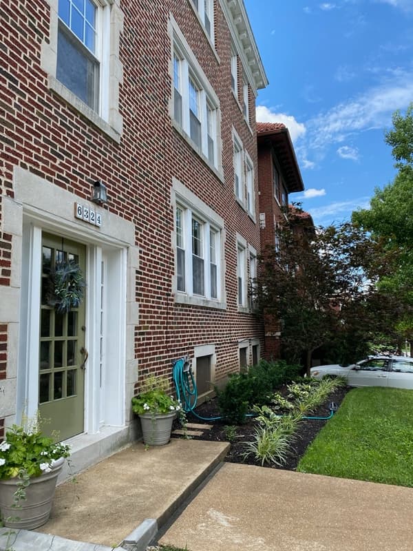 clayton Condo: 6324 Northwood Ave