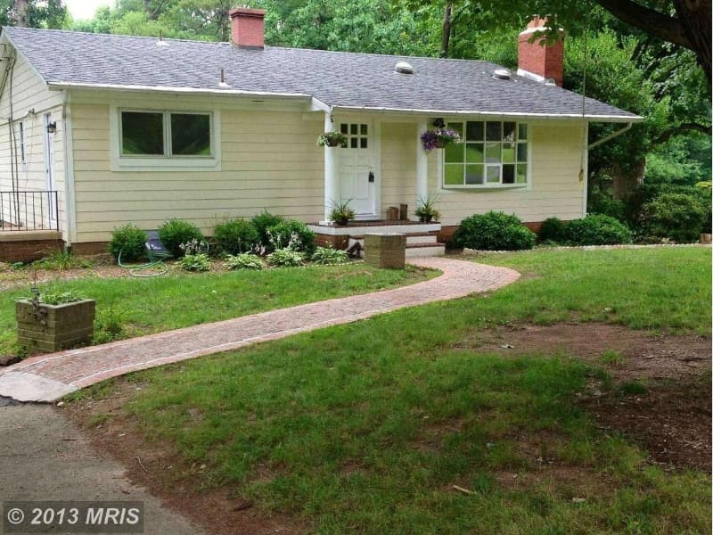 Great Falls House: 731 Miller Ave, Great Falls VA