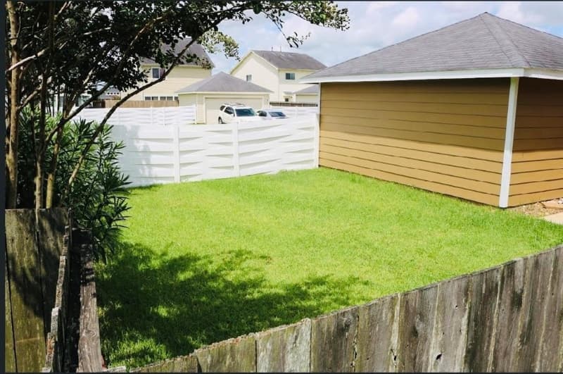 Katy House: 20706 Settlers Lake Cir N