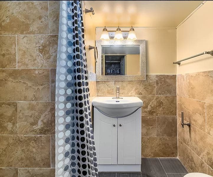 Mount Prospect Townhome: 615 Maple Ct