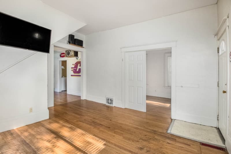 Mount Pleasant Other: 714 S Washington St