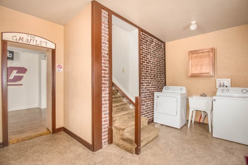 Mount Pleasant Other: 714 S Washington St