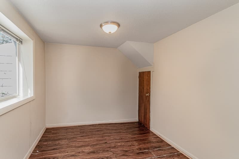 Mount Pleasant Multiplex: 1014 S Franklin St