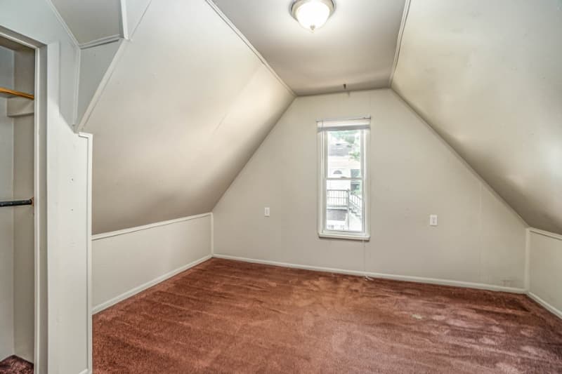 Mount Pleasant Multiplex: 212 W Locust St