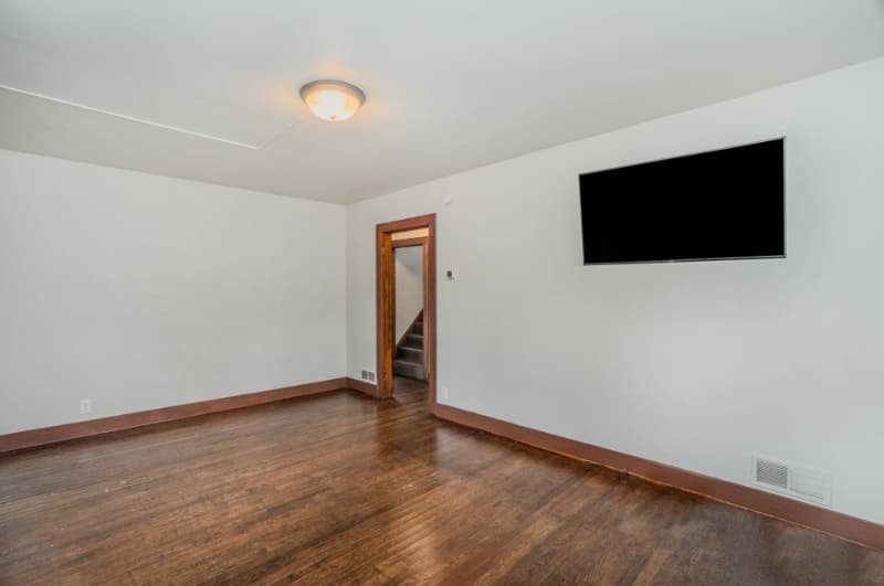 Mount Pleasant Multiplex: 806 S Douglas