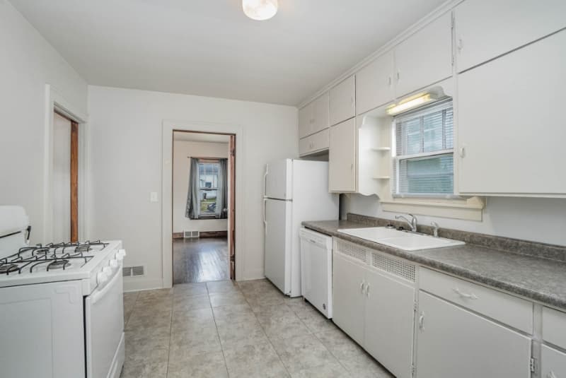 Mount Pleasant Multiplex: 806 S Douglas