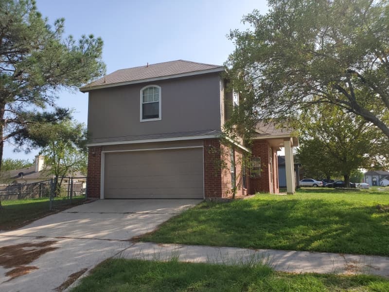 Killeen House: 2702 Starling Dr