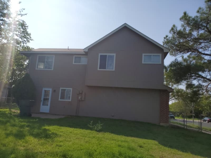 Killeen House: 2702 Starling Dr
