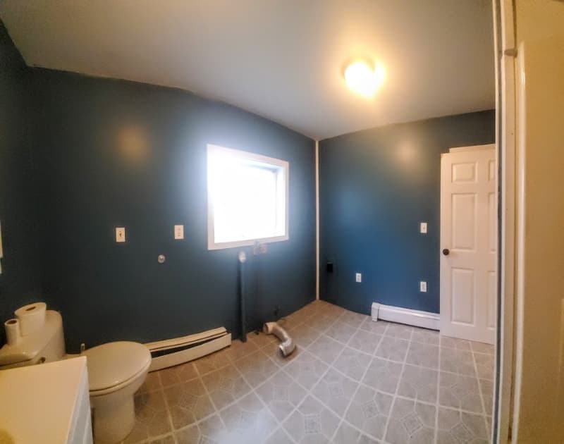 Milford Apartment: 37 County Road