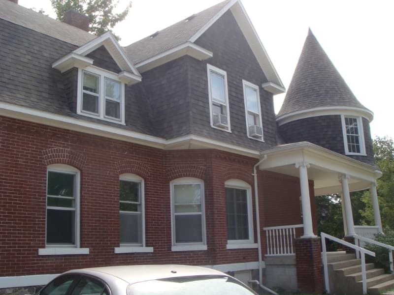 Mount Pleasant Multiplex: 701 S University St