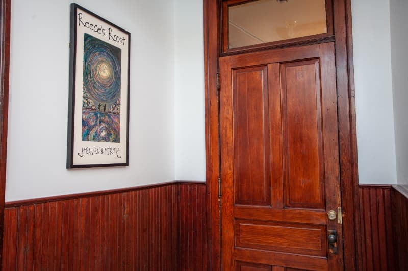 Livingston Condo: 119 S Main St