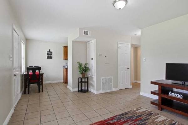 New Orleans Apartment: 3300 Garden Oaks Dr