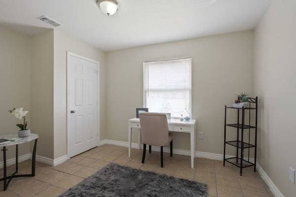 New Orleans Apartment: 3300 Garden Oaks Dr