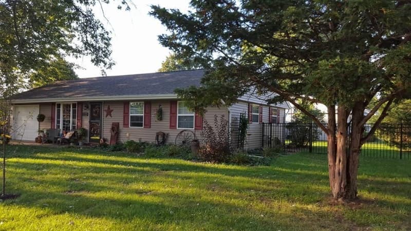 Washington House: 2252 Knollaire Dr.