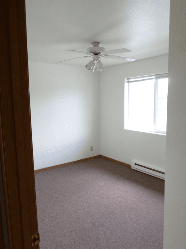 Winona Apartment: 560 Main Street