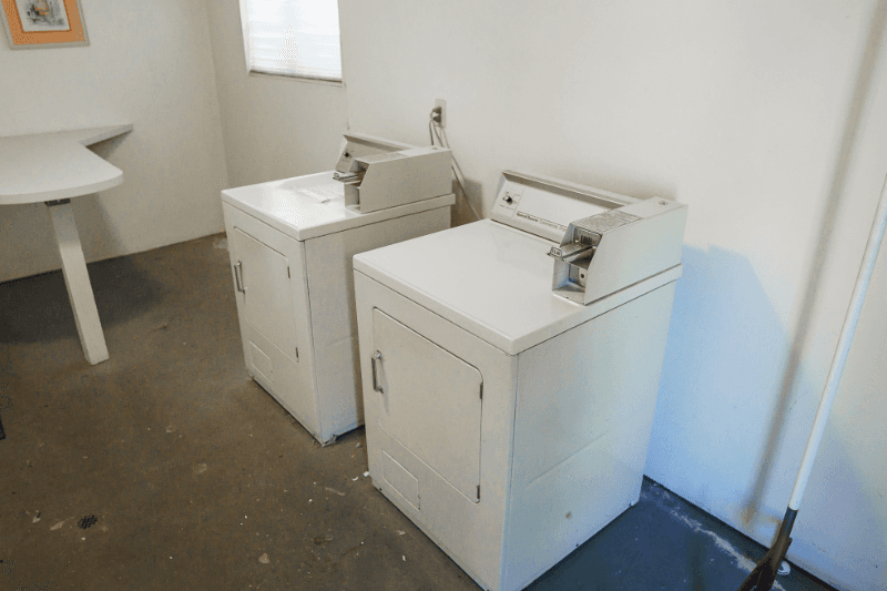 El Cajon Apartment: 335 Claydelle Ave