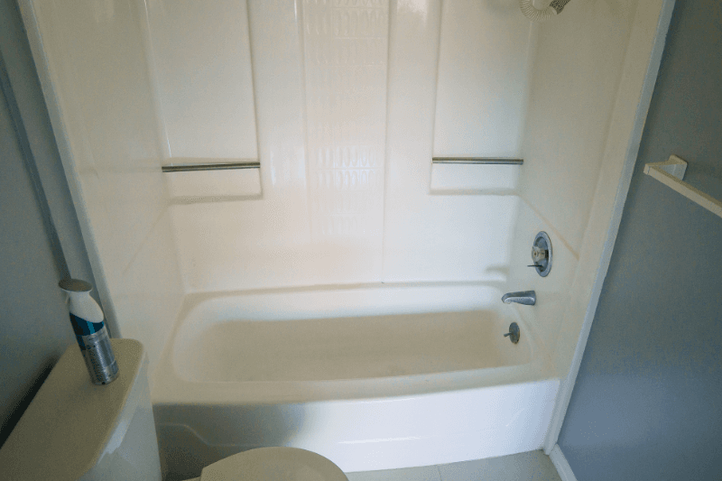 El Cajon Apartment: 335 Claydelle Ave