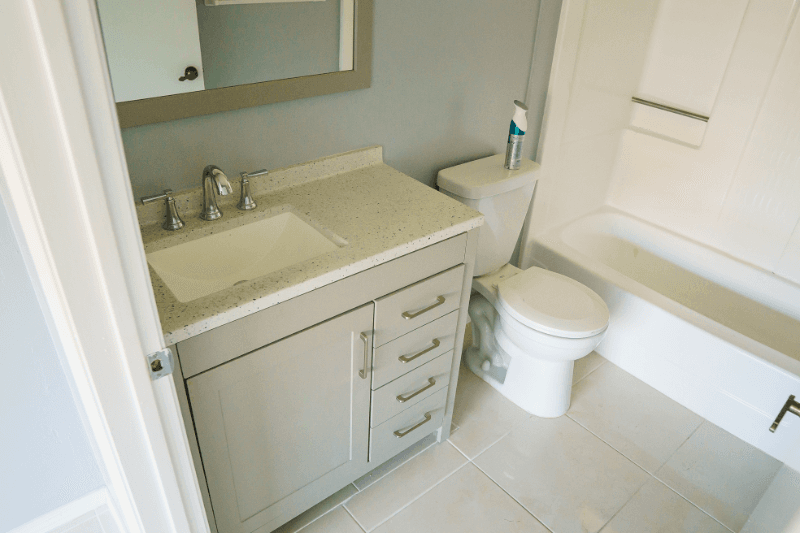 El Cajon Apartment: 335 Claydelle Ave