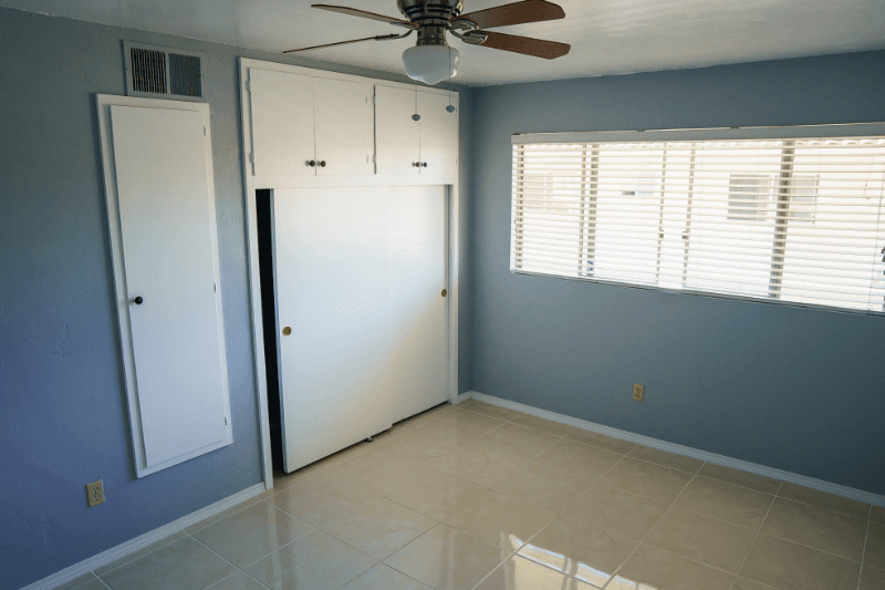 El Cajon Apartment: 335 Claydelle Ave