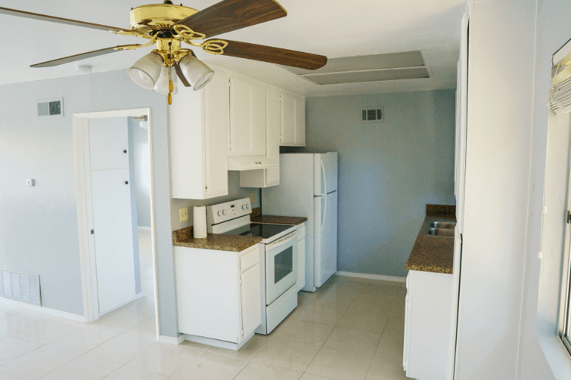 El Cajon Apartment: 335 Claydelle Ave